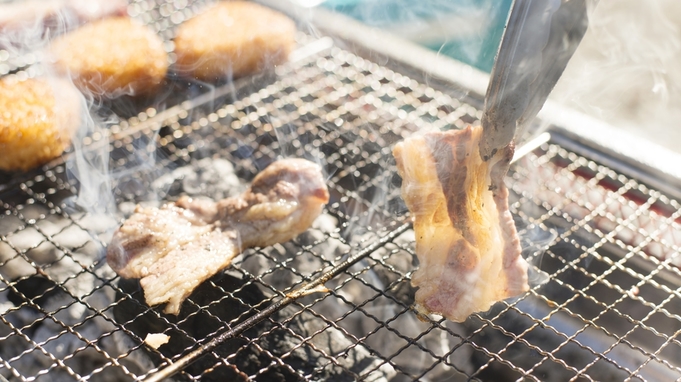 【夕食付】肉屋直営！秋川牛など国産にこだわったCコース★屋根付BBQハウスで楽しむバーべキュー